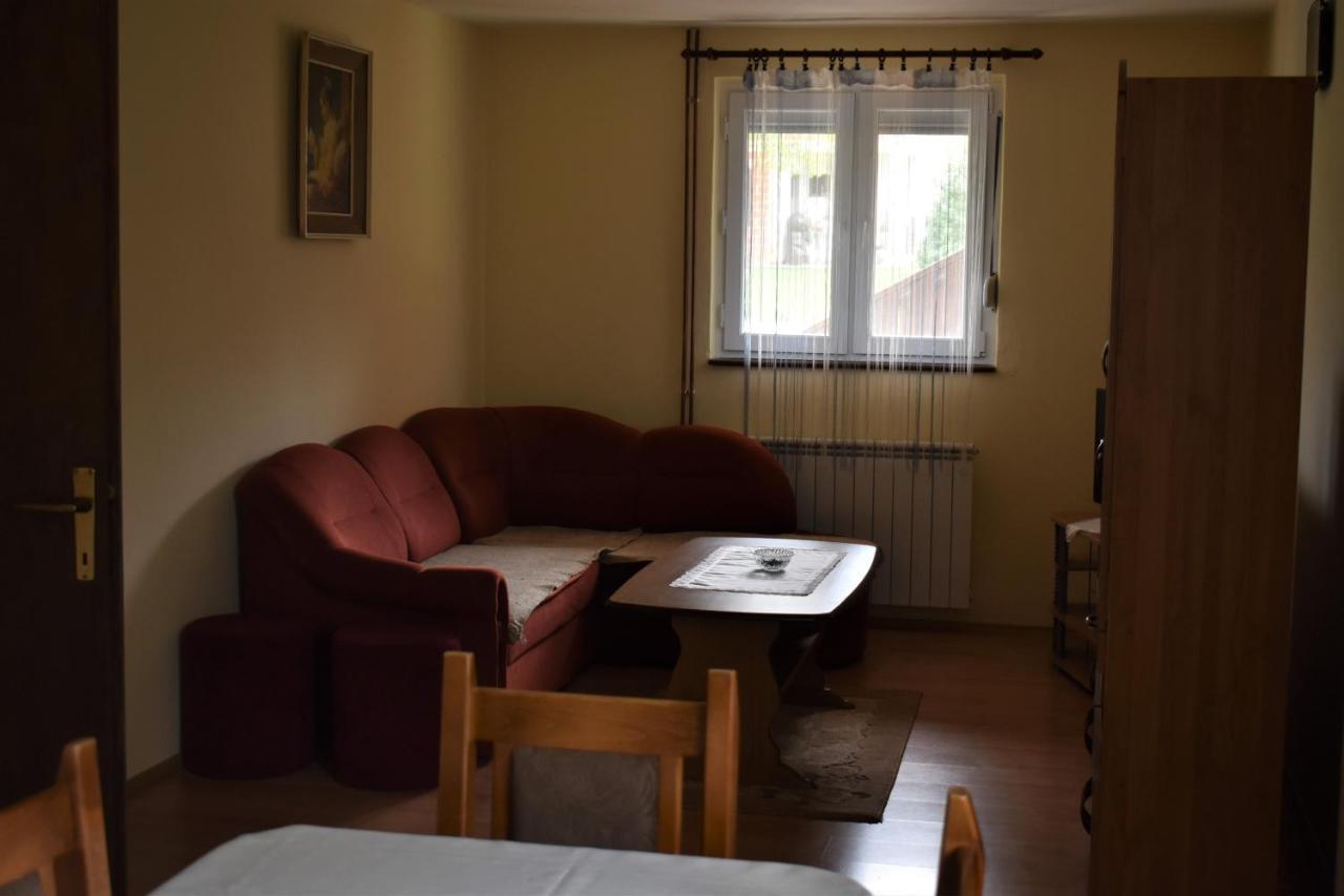 Apartments Sabljak Раковица Екстериор снимка