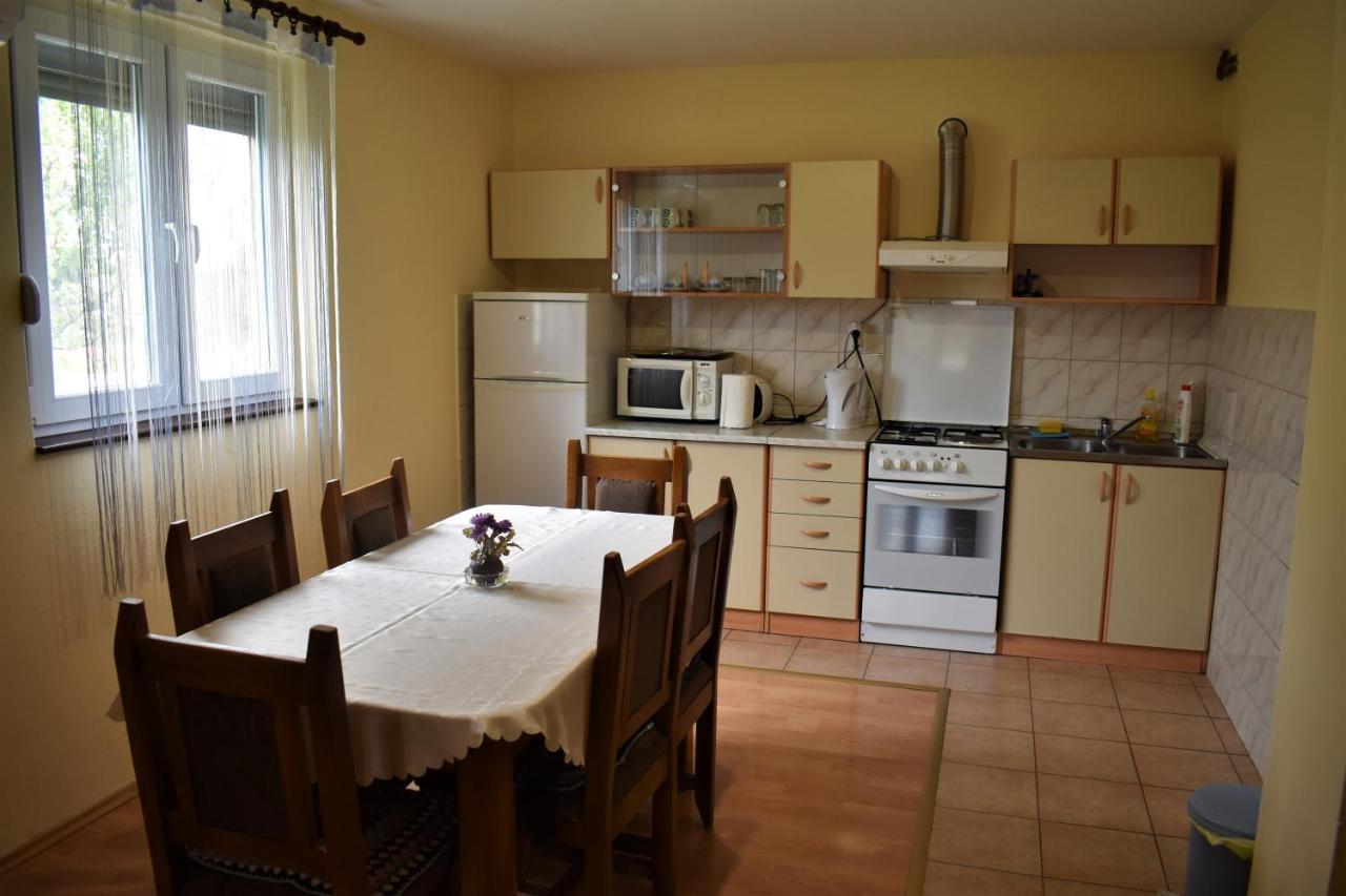 Apartments Sabljak Раковица Екстериор снимка