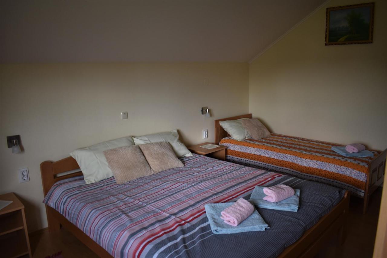 Apartments Sabljak Раковица Екстериор снимка