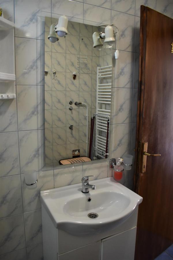 Apartments Sabljak Раковица Екстериор снимка
