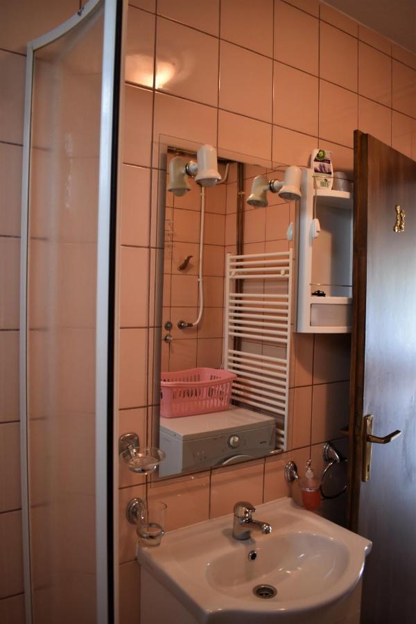 Apartments Sabljak Раковица Екстериор снимка
