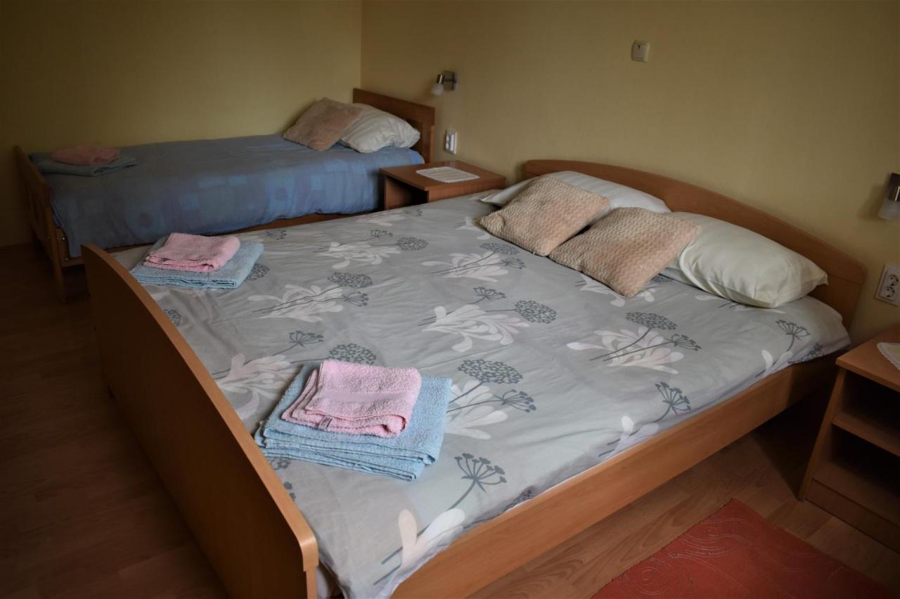 Apartments Sabljak Раковица Екстериор снимка