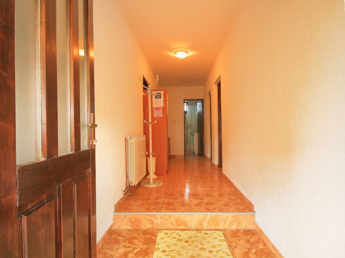 Apartments Sabljak Раковица Екстериор снимка