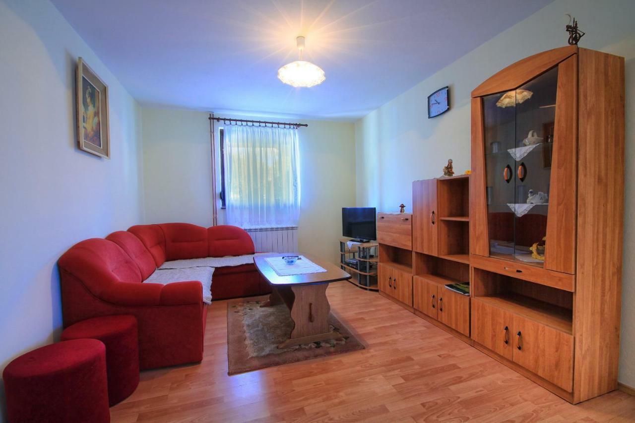 Apartments Sabljak Раковица Екстериор снимка